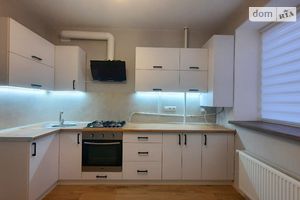 Продається 2-кімнатна квартира 60 кв. м у Вінниці