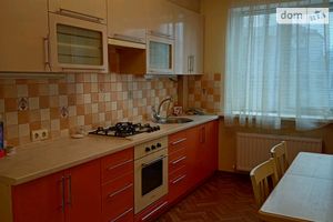 Продается 2-комнатная квартира 66.5 кв. м в Николаеве
