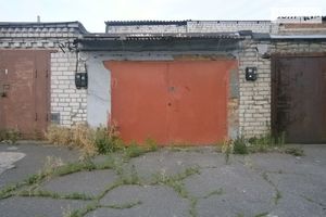 Продается бокс в гаражном комплексе под легковое авто на 24 кв. м
