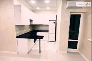 Продается 2-комнатная квартира 53 кв. м в Киеве