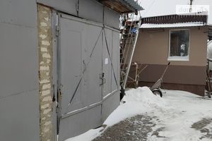 Продается бокс в гаражном комплексе под легковое авто на 24 кв. м