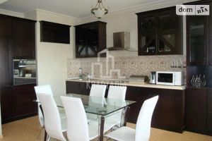 Сдается в аренду 3-комнатная квартира 108 кв. м в Киеве