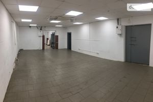 Сдается в аренду торговое место 93 кв. м в 1-этажном здании