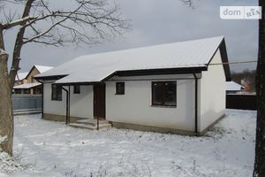 Продается одноэтажный дом 100 кв. м с балконом