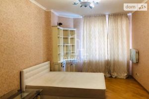 Сдается в аренду 3-комнатная квартира 123 кв. м в Киеве
