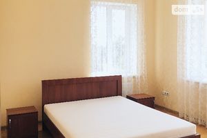 Сдается в аренду 2-комнатная квартира 72 кв. м в Ровно