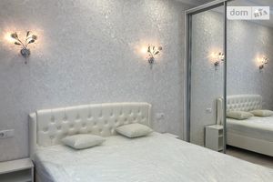 Продається 1-кімнатна квартира 42 кв. м у Одесі
