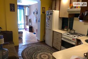 Продается 3-комнатная квартира 82 кв. м в Тернополе