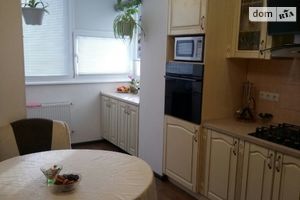 Продається 3-кімнатна квартира 94 кв. м у Вінниці