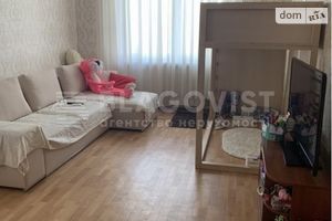 Продается 3-комнатная квартира 92 кв. м в Киеве