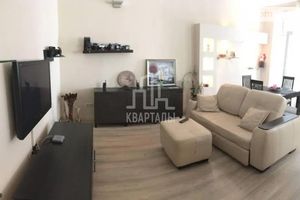 Сдается в аренду 1-комнатная квартира 76 кв. м в Киеве