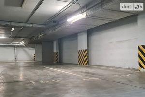 Продається підземний паркінг під легкове авто на 20 кв. м