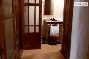 Продається кімната 29 кв. м у Запоріжжі