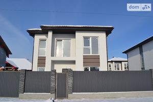 Продається будинок 2 поверховий 144 кв. м з ділянкою