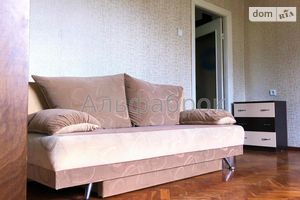 Сдается в аренду 1-комнатная квартира 34 кв. м в Киеве