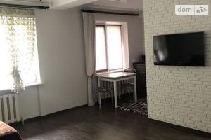Продається 2-кімнатна квартира 45 кв. м у Дніпрі