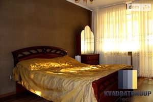 Продається 3-кімнатна квартира 70 кв. м у Дніпрі