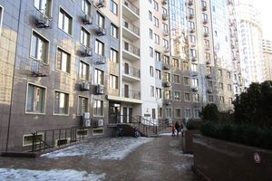 Продается 1-комнатная квартира 43 кв. м в Одессе