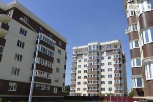 Продається 2-кімнатна квартира 58.6 кв. м у Одесі