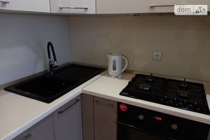 Продается 3-комнатная квартира 62 кв. м в Виннице