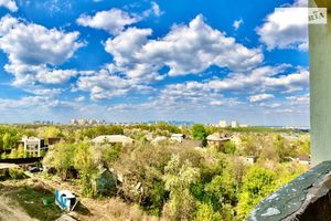 Продается 1-комнатная квартира 45 кв. м в Киеве