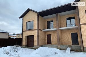 Продается дом на 2 этажа 130 кв. м с мансардой