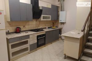 Продается 2-комнатная квартира 73 кв. м в Одессе