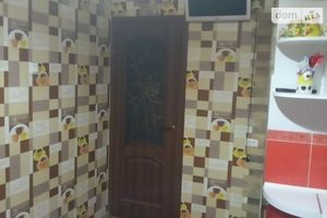 Продається 3-кімнатна квартира 56 кв. м у Рівному