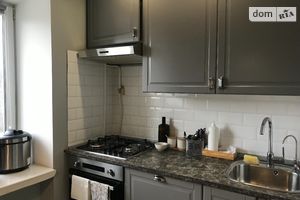 Продается 3-комнатная квартира 58.3 кв. м в Киеве