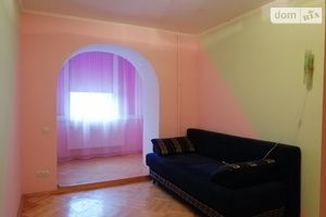 Сдается в аренду 3-комнатная квартира 107 кв. м в Тернополе