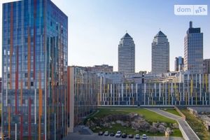 Продається 3-кімнатна квартира 108 кв. м у Дніпрі