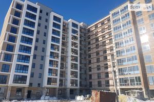 Продается 2-комнатная квартира 61.4 кв. м в Тернополе