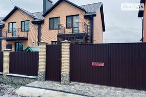 Продається будинок 2 поверховий 120 кв. м з мансардою