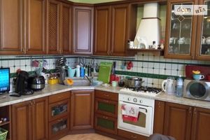 Продається 4-кімнатна квартира 173 кв. м у Дніпрі
