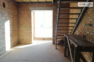 Продается 3-комнатная квартира 69.83 кв. м в Ровно