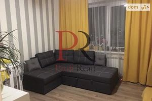 Продается 2-комнатная квартира 49.2 кв. м в Киеве