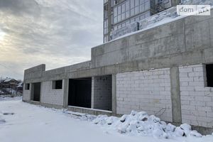 Продается 1-комнатная квартира 40.4 кв. м в Луцке