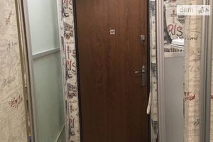 Продається 1-кімнатна квартира 16.5 кв. м у Дніпрі