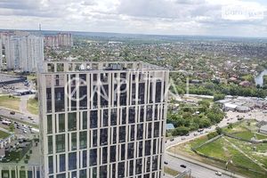 Продается 2-комнатная квартира 63 кв. м в Киеве