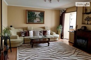 Продається 4-кімнатна квартира 120 кв. м у Хмельницькому