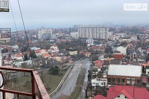 Продается 2-комнатная квартира 82.6 кв. м в Одессе