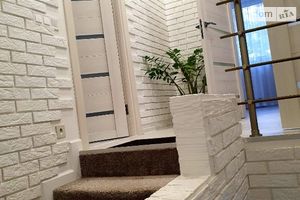 Продается дом на 2 этажа 100 кв. м с подвалом