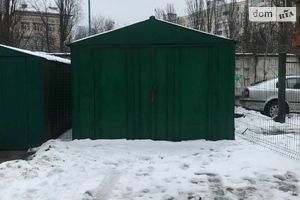 Продается отдельно стоящий гараж под легковое авто на 18 кв. м
