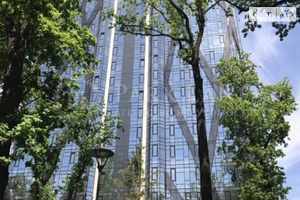 Продается 4-комнатная квартира 123.4 кв. м в Киеве