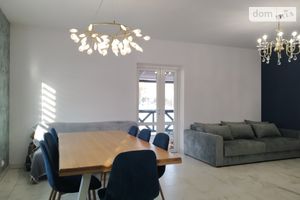 Продается дом на 2 этажа 160 кв. м с верандой