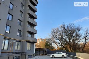 Продається 3-кімнатна квартира 121 кв. м у Тернополі