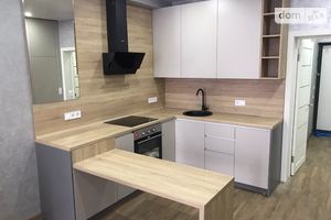 Сдается в аренду 1-комнатная квартира 39 кв. м в Киеве