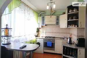 Продается 2-комнатная квартира 49.5 кв. м в Тернополе