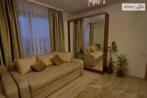 Продается 2-комнатная квартира 70 кв. м в Ужгороде