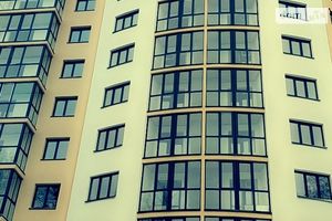 Продается 2-комнатная квартира 68 кв. м в Тернополе